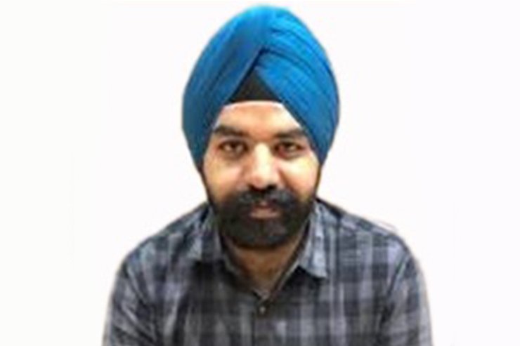Dr. Navneet Kukreja — Endodontist & Cosmetic Dentist at Muskaan Dentals